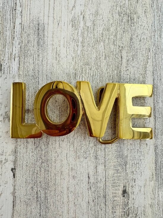 ANN MASHBURN Brass LOVE Belt Buckle Brand New in Packaging Belt not included main image 14